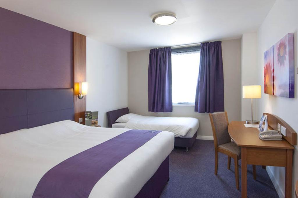 Comfort Inn Kensington 런던 객실 사진